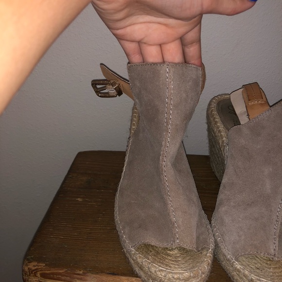 Seychelles Wedges! - Picture 6 of 7